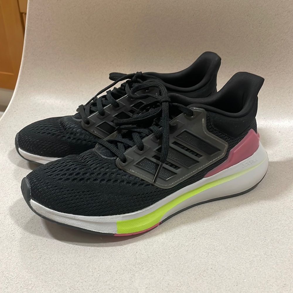 Adidas EQ21 Run Running Shoe - Women's Black & Pink